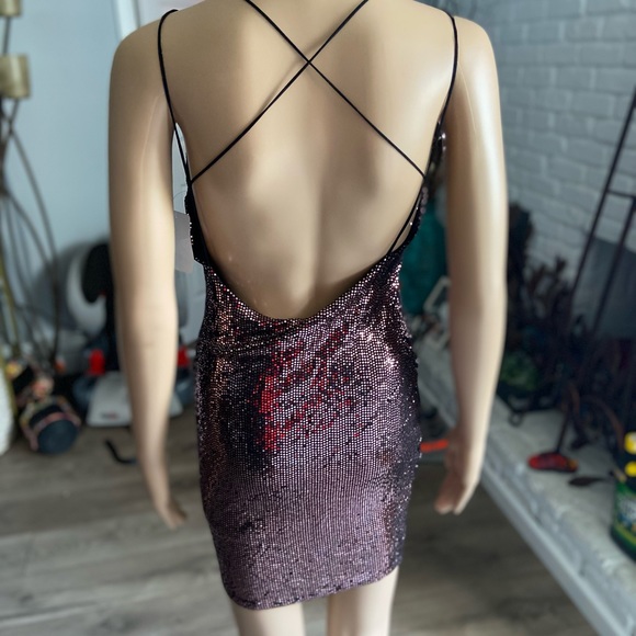 SHIMMER DRESS (BODYCON) - Picture 4 of 5